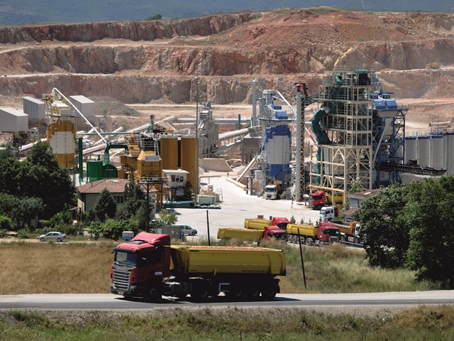 Завод по производству надземных элементов в районе Башкёй/Бурса